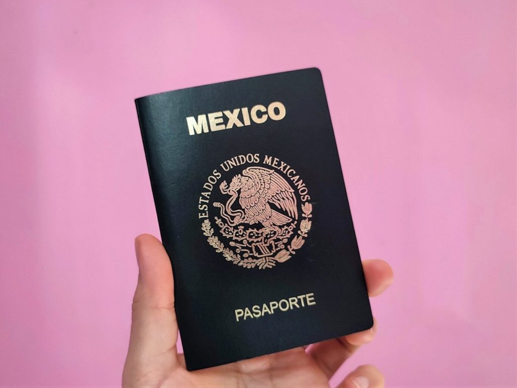 INFORMACIÓN PARA RENOVACIÓN DEL PASAPORTE MEXICANO 2022 NOS BRINDA FELIPE VALDIVIESO VEGA.