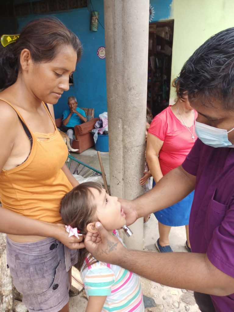 Empresas de Huatulco se unen para apoyar a damnificados de Chacalapa