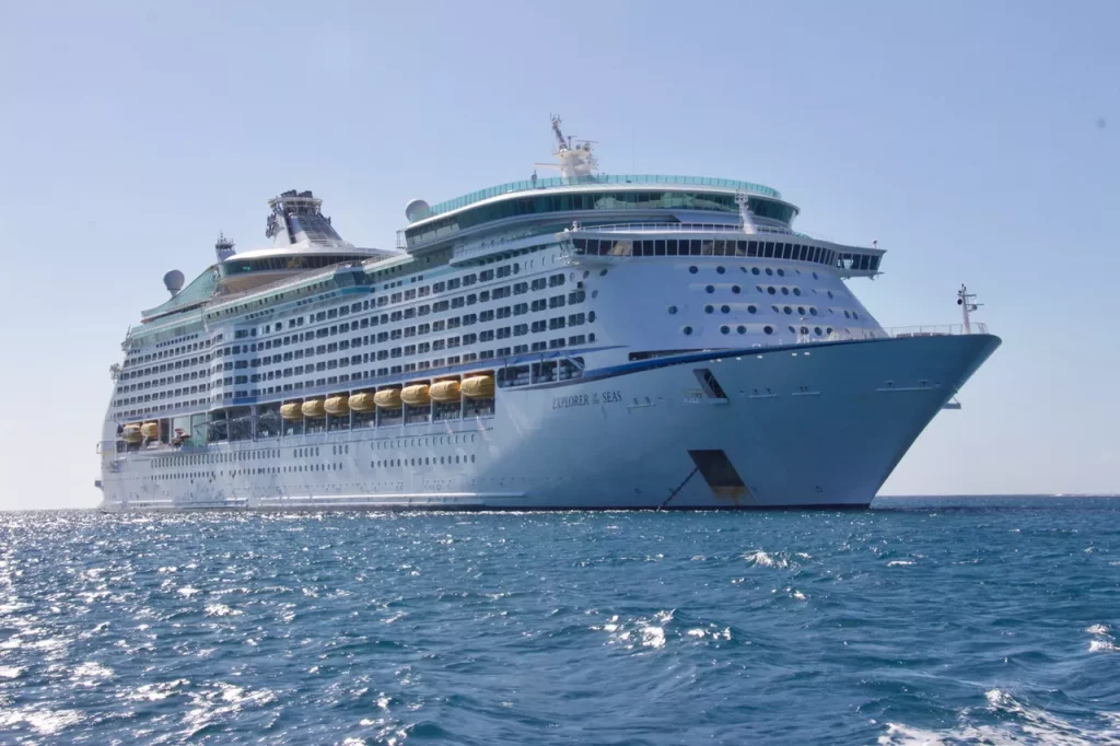 Ferry a África. Ideas de viaje por el Mediterráneo