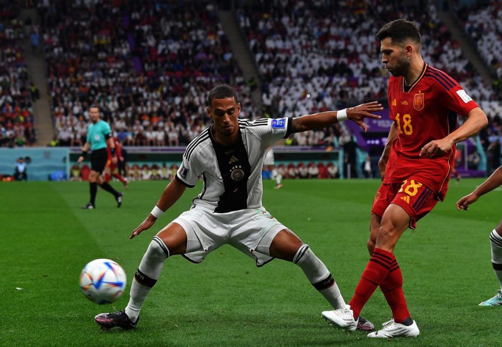 España igualó con Alemania, que se salvó en el final de quedar eliminada