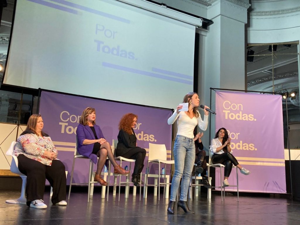 La “violencia política” que busca diferenciar entre “buenas mujeres” y “malas mujeres”