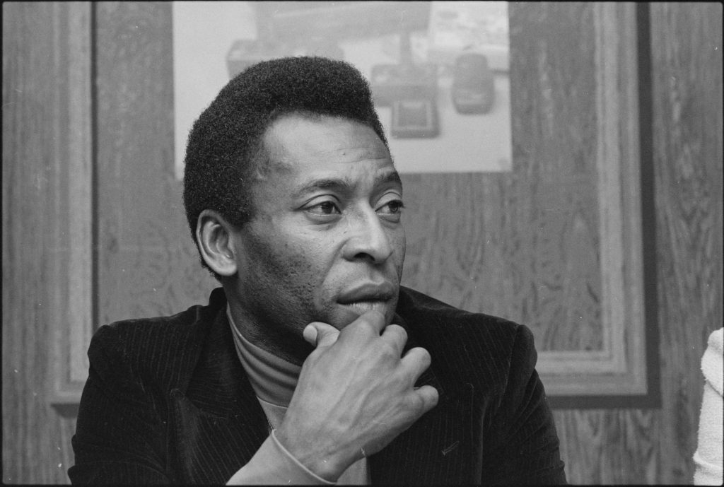 Murió Pelé, uno de los futbolistas más grandes de la historia