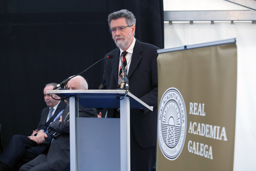 A Real Academia Galega celebra este xoves o Día da Poesía cun acto de homenaxe a Darío Xohán Cabana