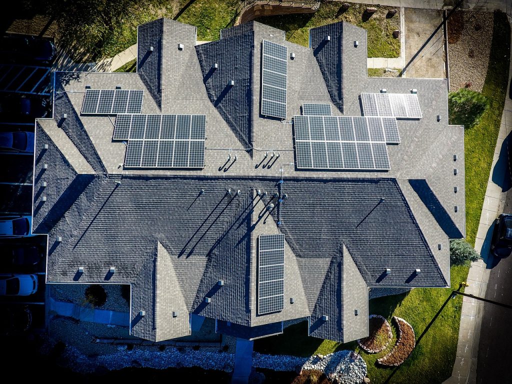 Placas solares que necesitas según tu casa