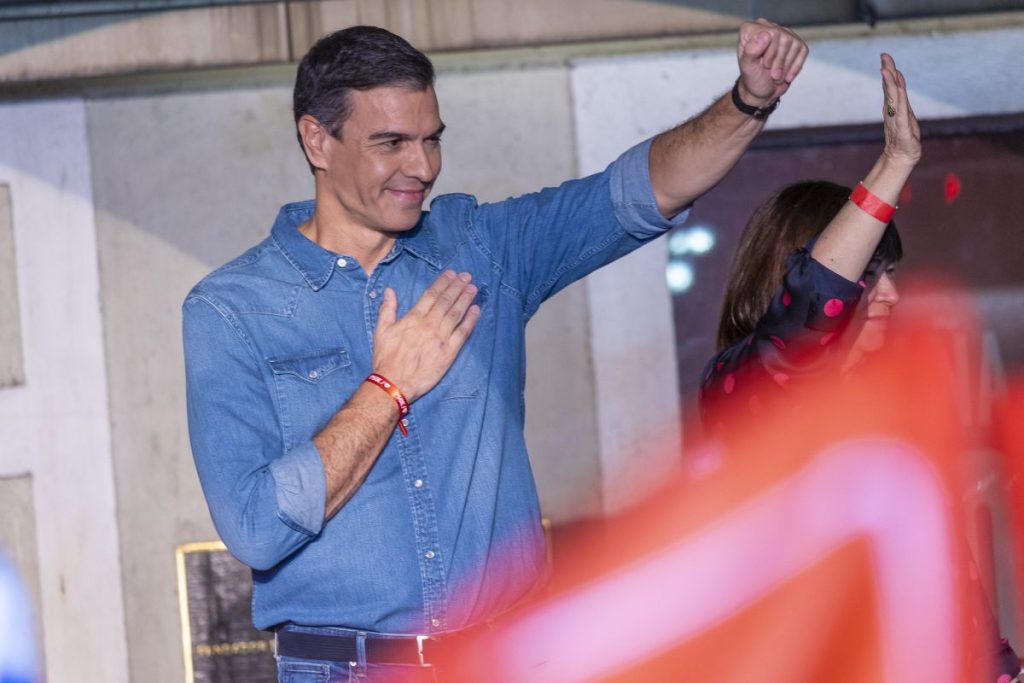 Pedro Sánchez resiste a revalidar el Gobierno de coalición