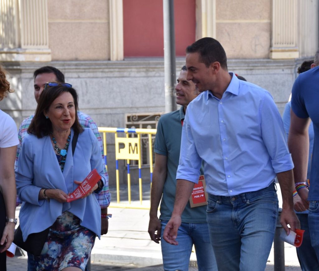 EEUU decide enviar bombas de racimo a Ucrania, el Gobierno español “no lo comparte”