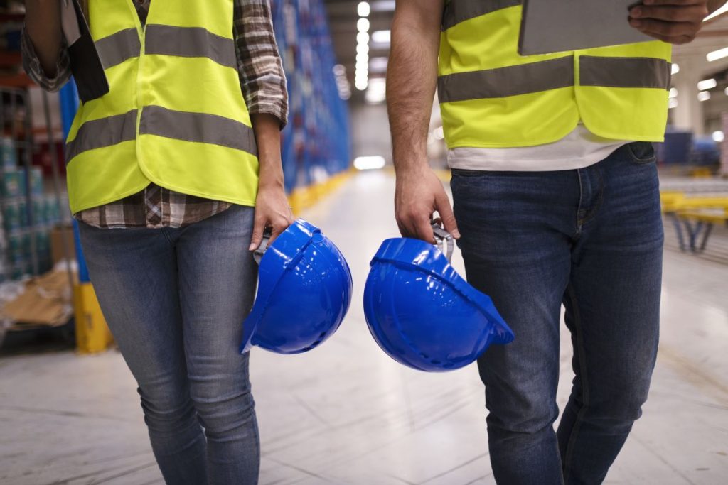 El paro baja en junio en 50.268 personas y acumula un descenso de casi 180.000 en la primera mitad de 2023