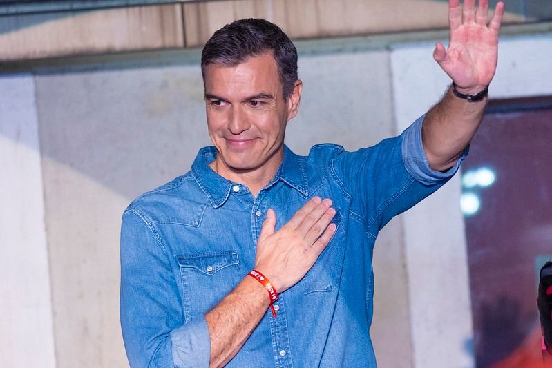 Sánchez resurge en Madrid al lograr para el PSOE 384.000 votos más que en mayo