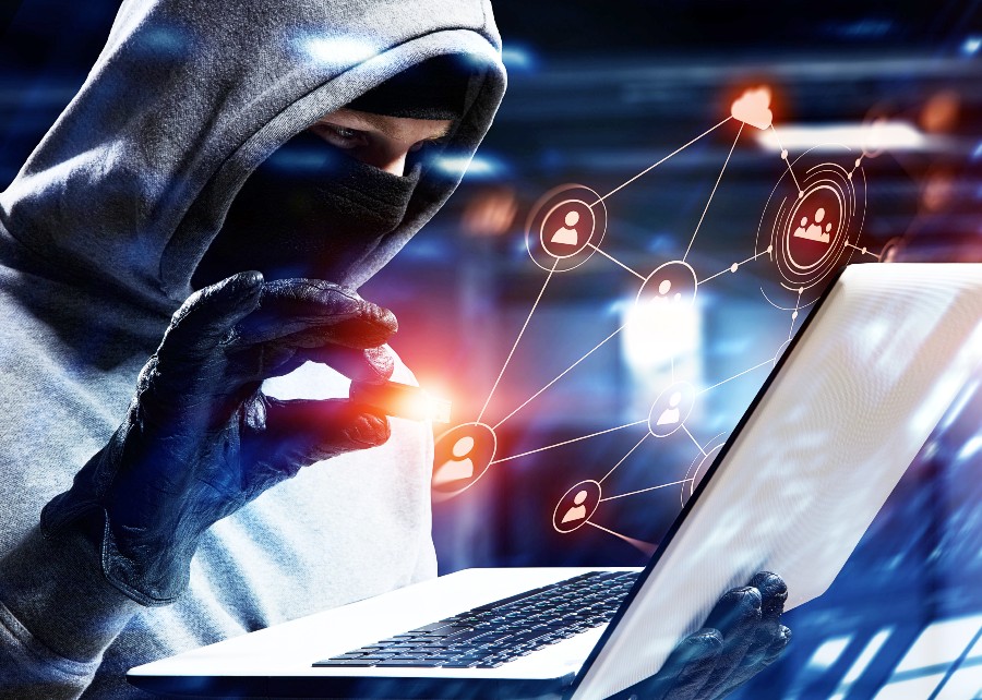 Policía Nacional lanza campaña contra las estafas en Internet