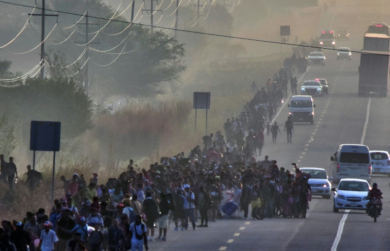 Gobierno de Biden recibe delegación mexicana para abordar crisis migratoria