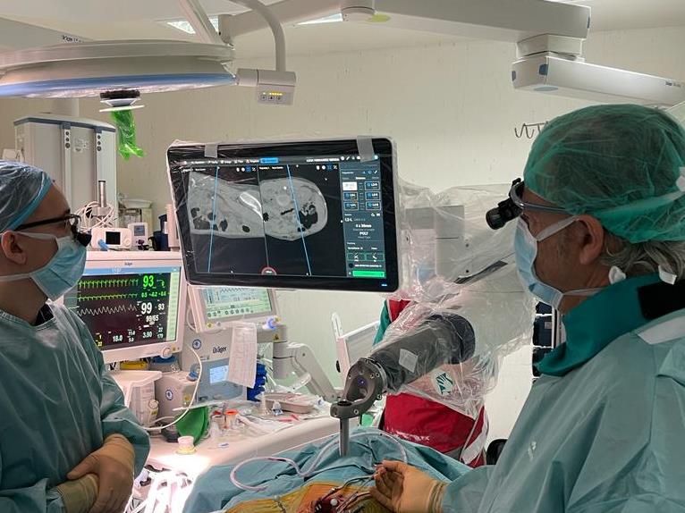 Hospital La Paz abre la puerta a cirugía robótica en procedimientos neuroquirúrgicos