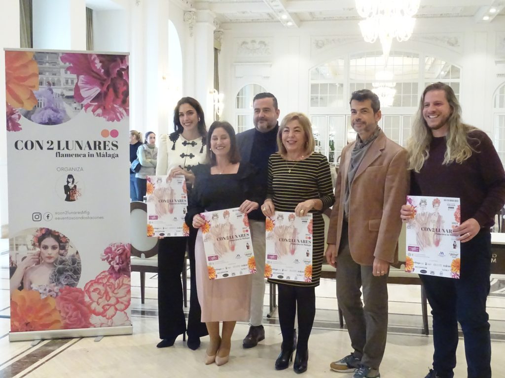 La moda flamenca llega a lo grande a Málaga Con 2 lunares