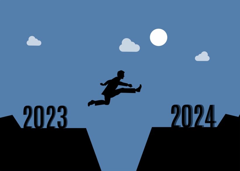 ¿Por qué, para qué cambiamos de año? ¿Eh?