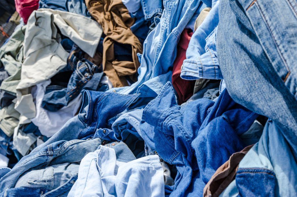 El 82% de los residuos textiles en la UE proviene de los consumidores