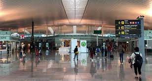 Llegada de pasajeros aéreos internacionales a España aumenta un 13% en mayo