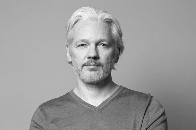 Assange: Icono de Libertad bajo Asedio