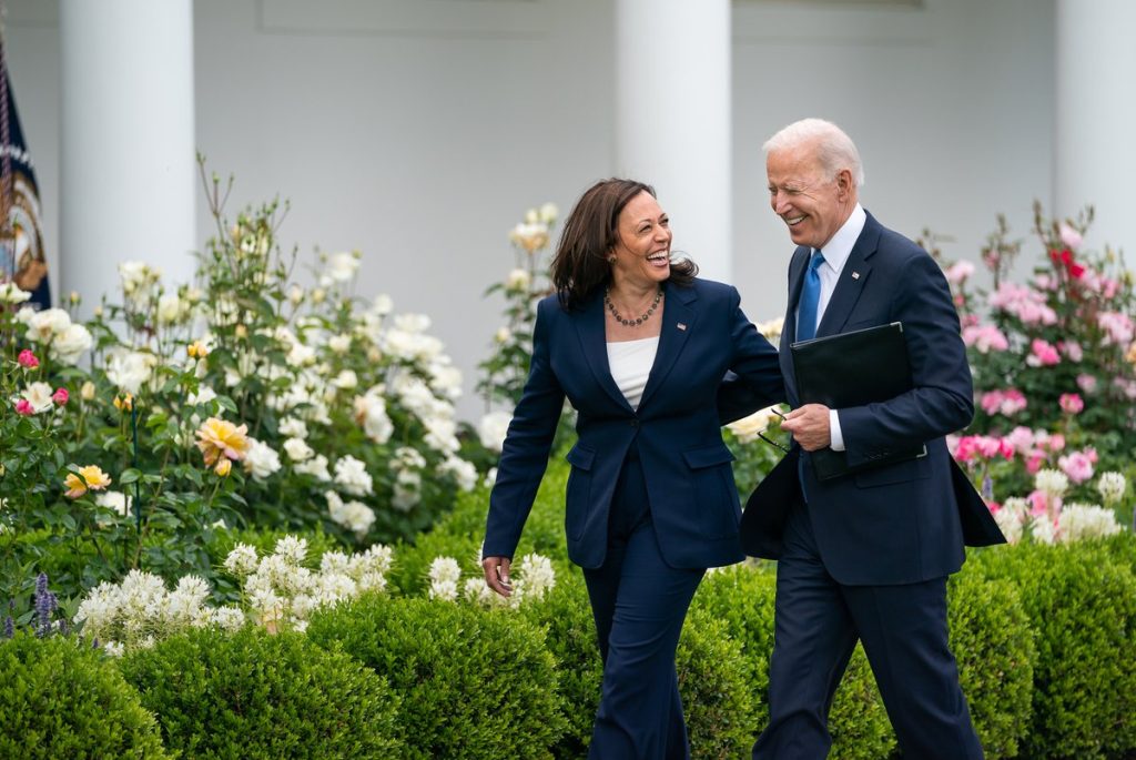 Apoyo de Biden a Kamala Harris para la presidencia