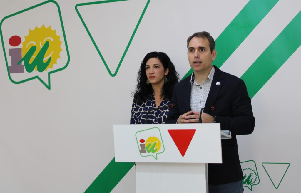 Málaga: Ciudad de paz inquieta por presencia de buques de guerra