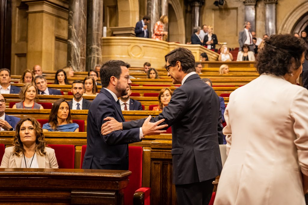 Illa, investido presidente de Cataluña