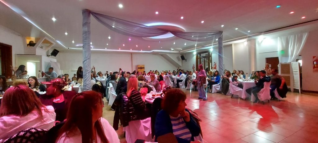 Té desfile de modas de la asociación Centro Gallego