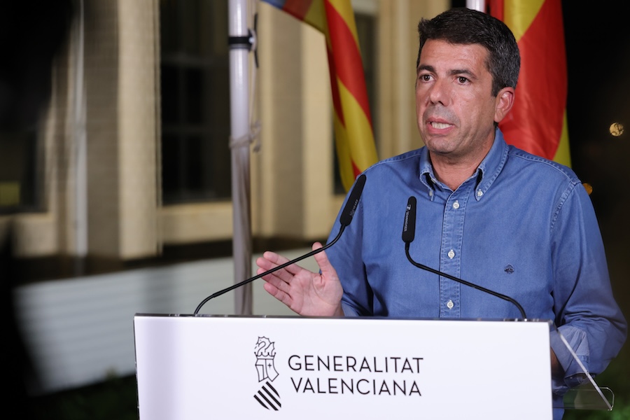 Mazón culpa al Gobierno del retraso de las alertas
