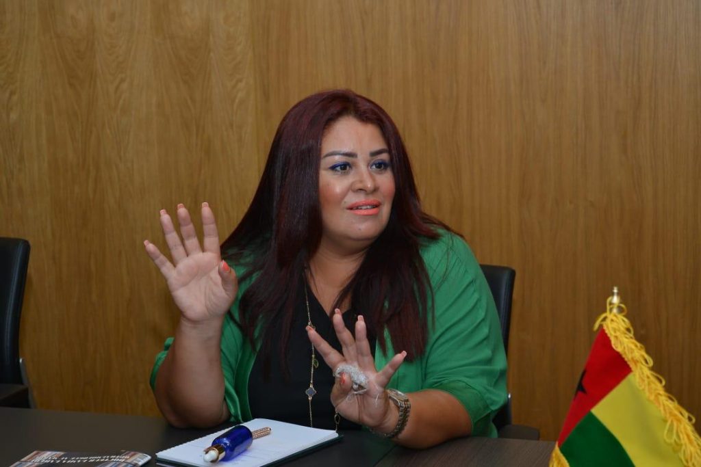 Iniciativa solidaria por los derechos de las mujeres