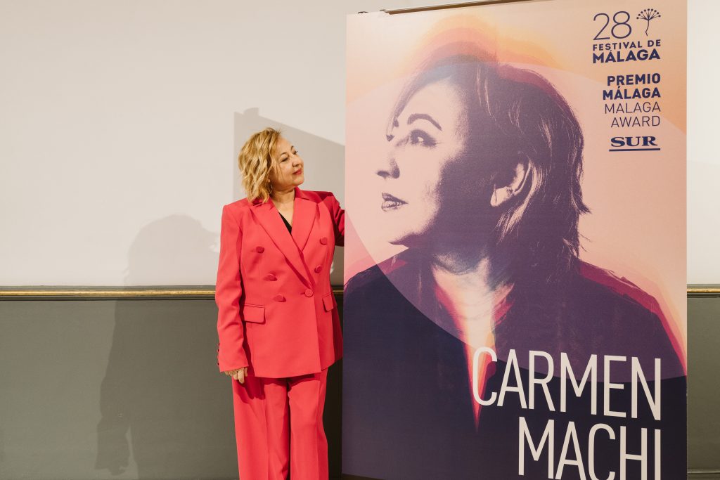 Carmen Machi recibe emocionante homenaje