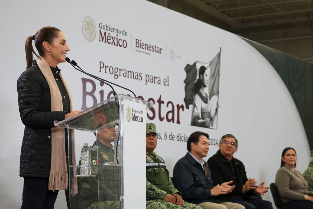 «Bajen las tasas de interés», Claudia Sheinbaum a banqueros