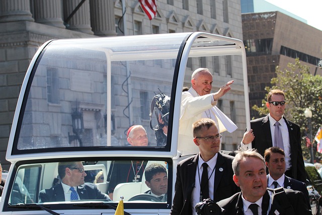 El Papa ha muerto ¡Viva el Papa!