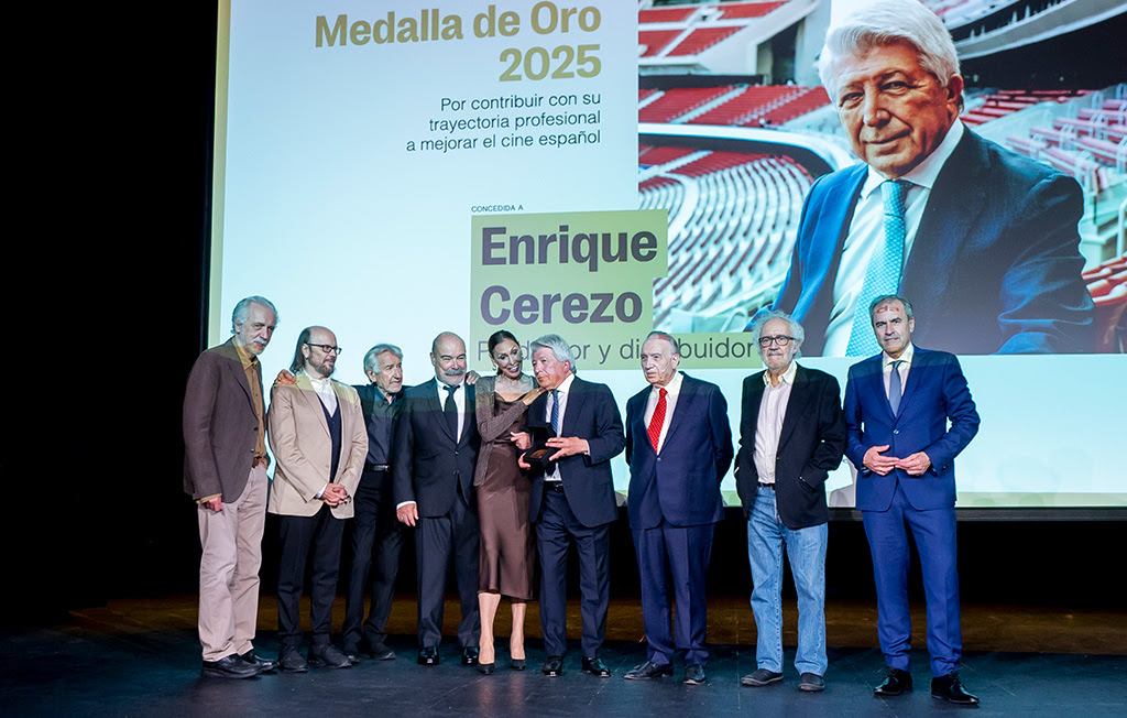 Enrique Cerezo Medalla de Oro 2025