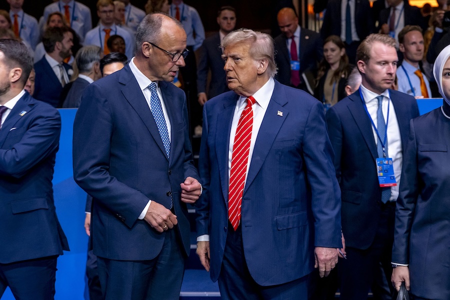 Trump critica a España por gasto en defensa