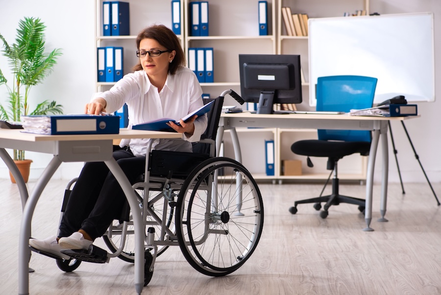 Cómo fomentar el empleo de las mujeres con discapacidad