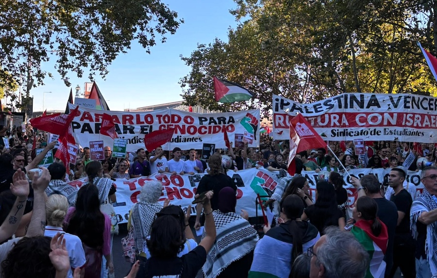 92.000 personas llenan el centro de Madrid por la paz en Gaza