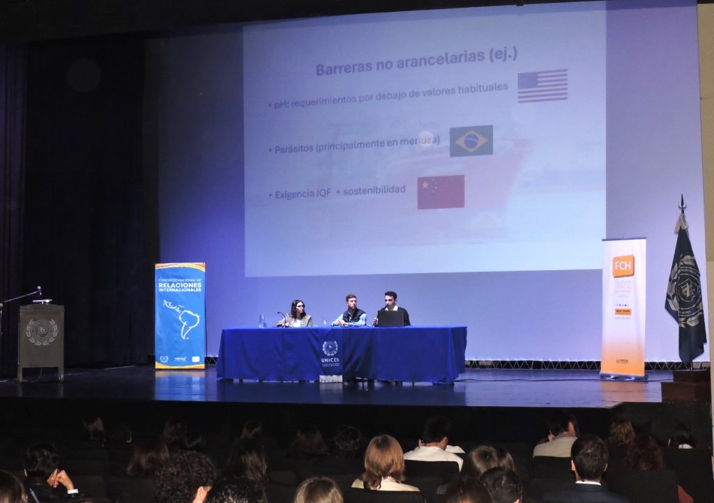 CONGRESO DE RELACIONES INTERNACIONALES EN TANDIL ARGENTINA