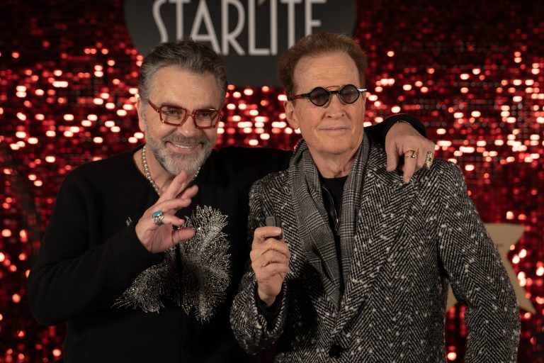 Brillan Emmanuel y Mijares durante su presentación en Madrid