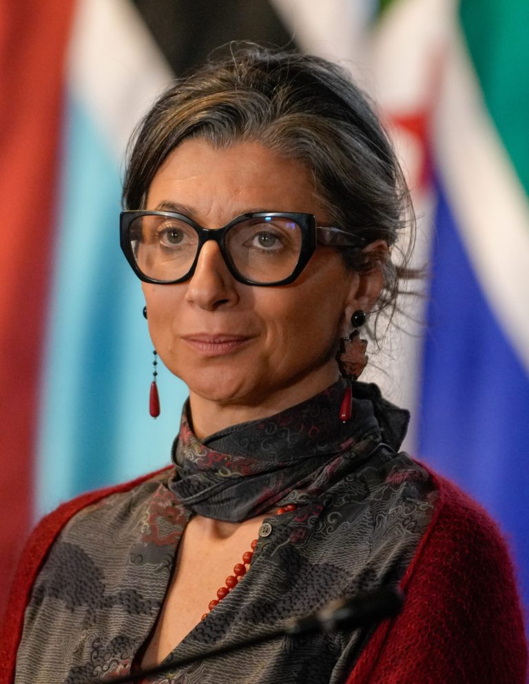 Francesca Albanese y la dignidad de la inteligencia: cuando la universidad se niega a arrodillarse