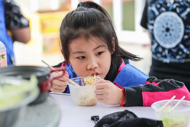 Comedor escolar y pobreza infantil: por qué las becas siguen siendo esenciales para miles de familias