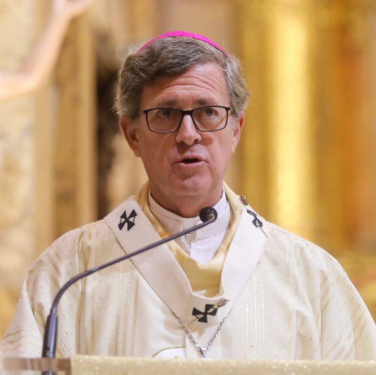 LA IGLESIA EN ARGENTINA ENFRENTA AL GOBIERNO LIBERTARIO