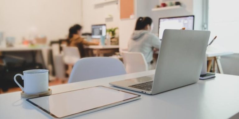 Optimiza el cumplimiento legal con un programa de gestión de recursos humanos y canal de denuncias obligatorio