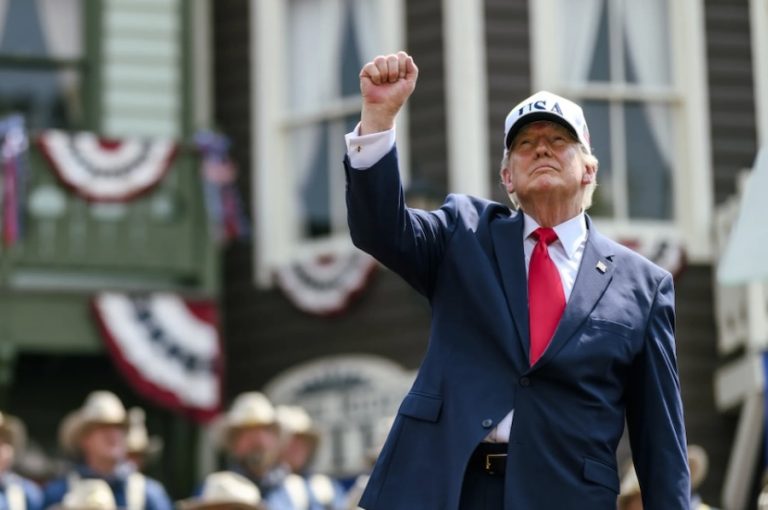 La Comisión Europea desafía a Trump y garantiza la protección de la UE