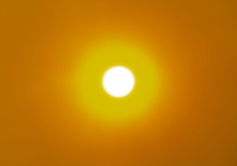 La pobreza energética, la dependencia y la cronicidad aumentan el riesgo sanitario en las olas de calor