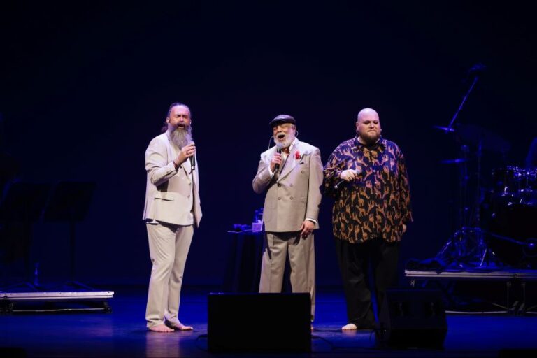 3 de corazones’ emociona al Teatro Cervantes en su estreno absoluto dentro del ciclo S!ngulares
